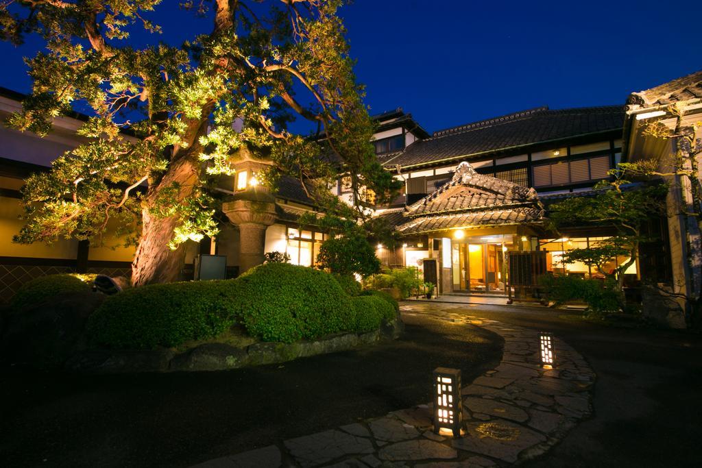 Ryokan Wataya Karatsu Exterior photo